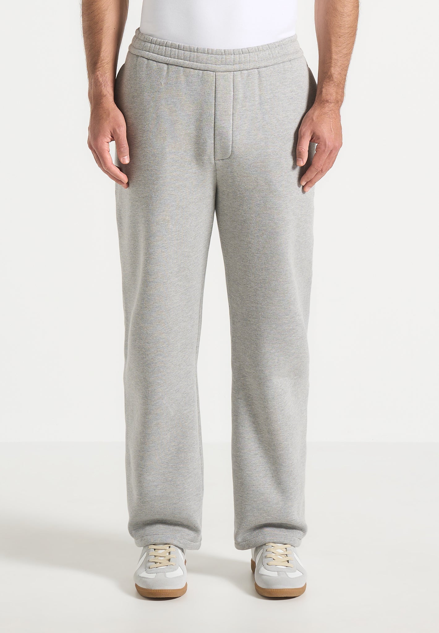 marcel-whipstitch-regular-jogger-light-grey