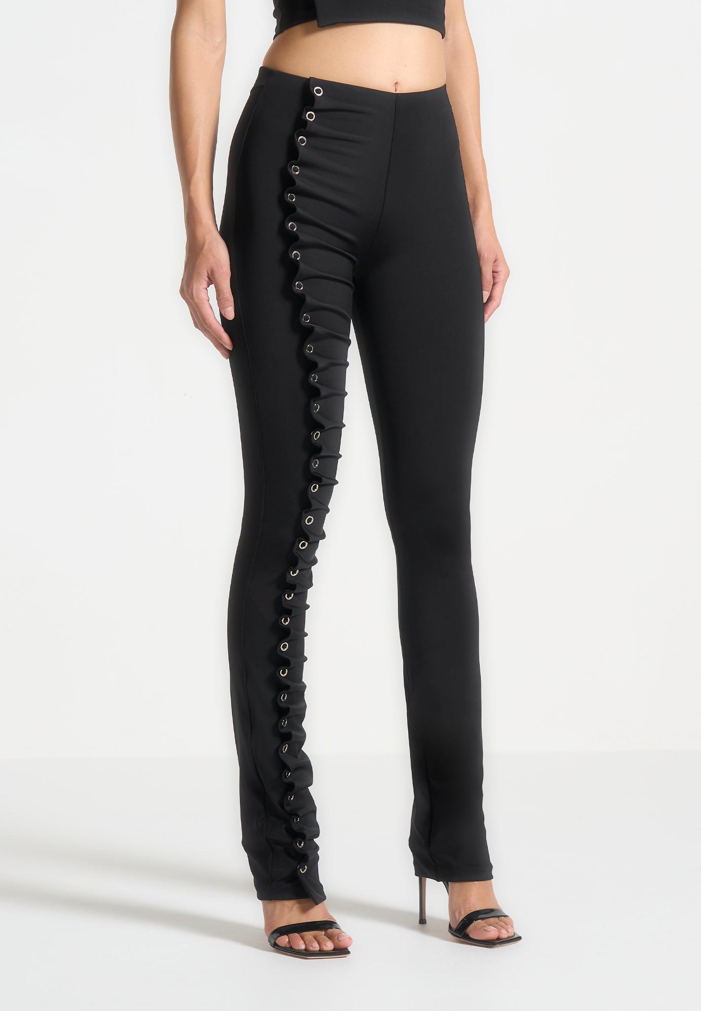 eyelet-detail-tacked-leggings-black