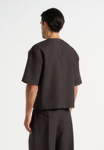 leon-boxy-cropped-hatched-t-shirt-dark-brown