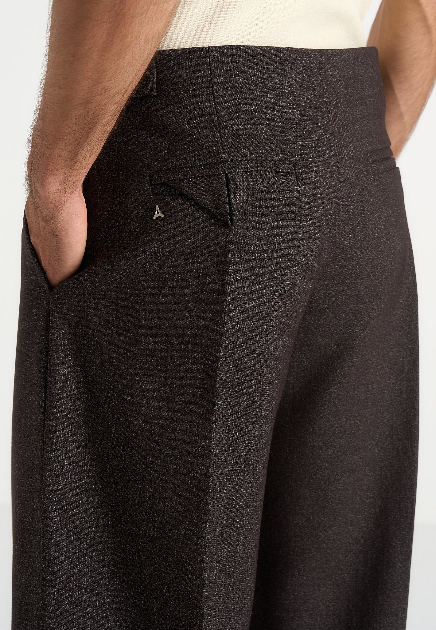 Lior - Box Pleat Hatched Wide Leg Trousers - Dark Brown