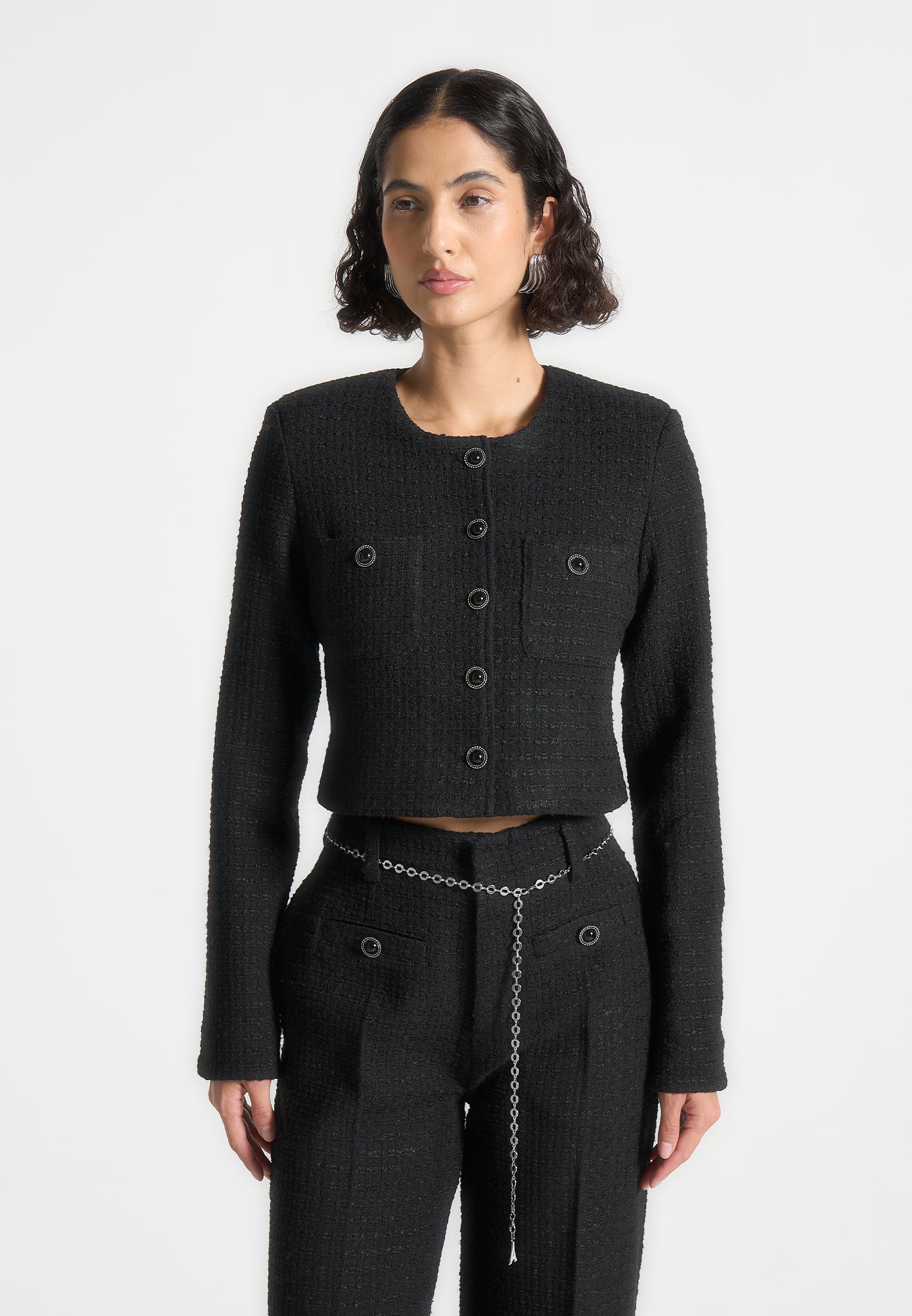 cropped-tweed-jacket-with-pearls-black