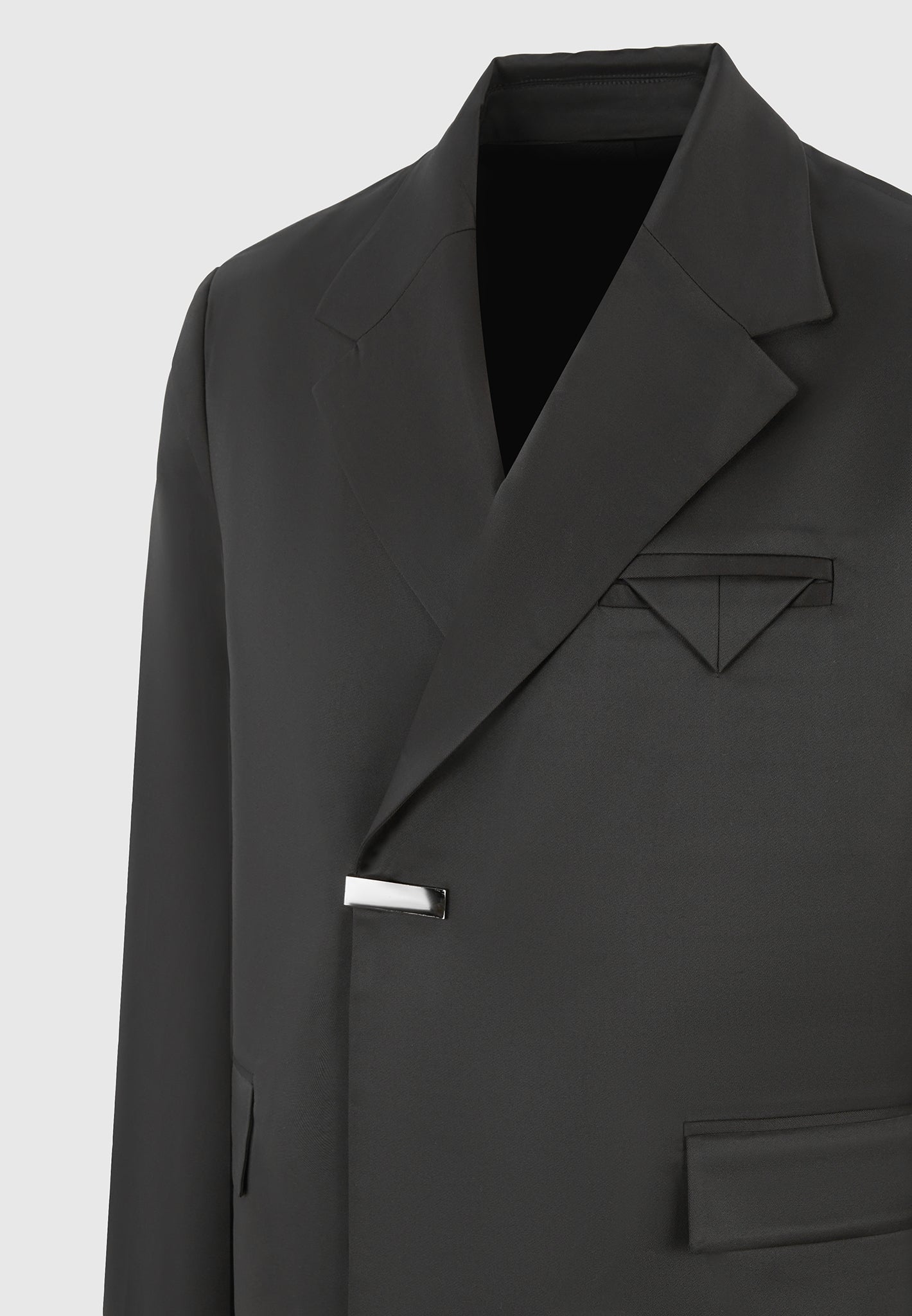 double-breasted-satin-suit-jacket-black