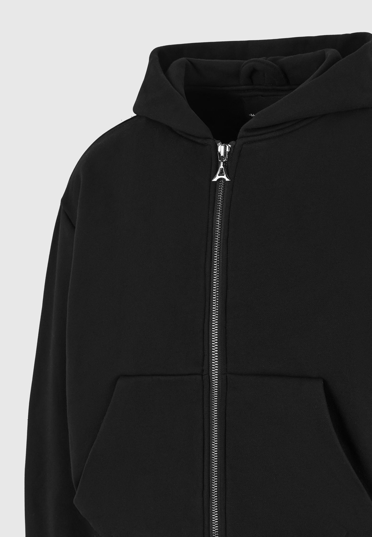 eternel-cropped-zip-hoodie-black
