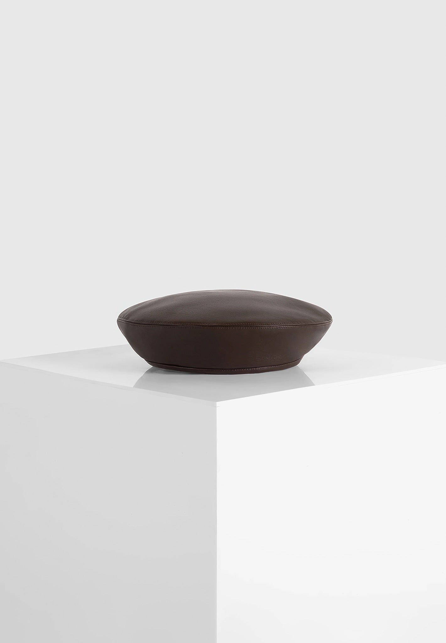 Anya - Leather Beret - Brown 