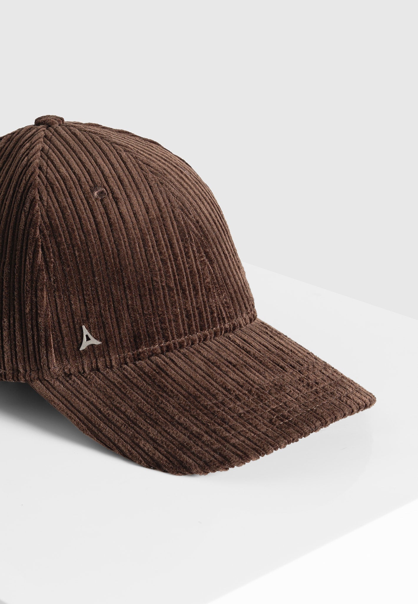 corduory-cap-brown