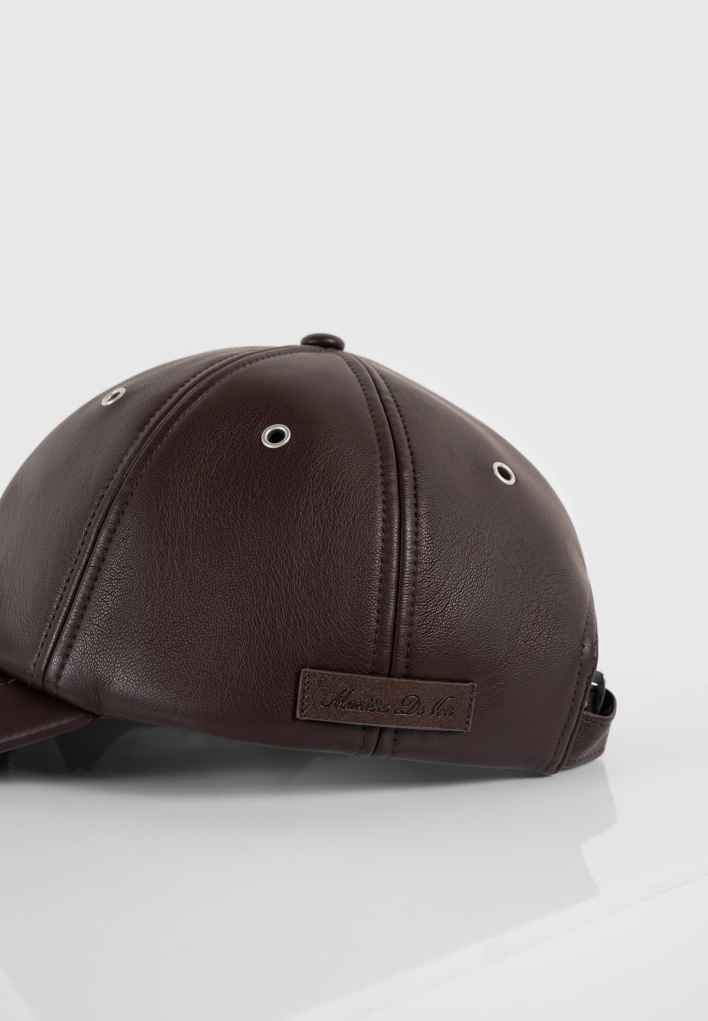 Lou - Leather Cap - Brown
