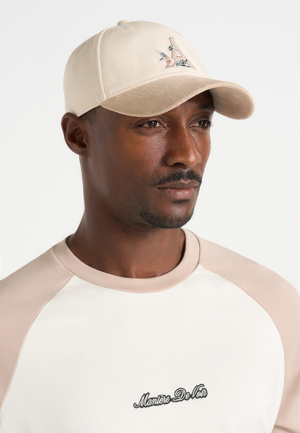 floral-eiffel-suede-contrast-cap-beige