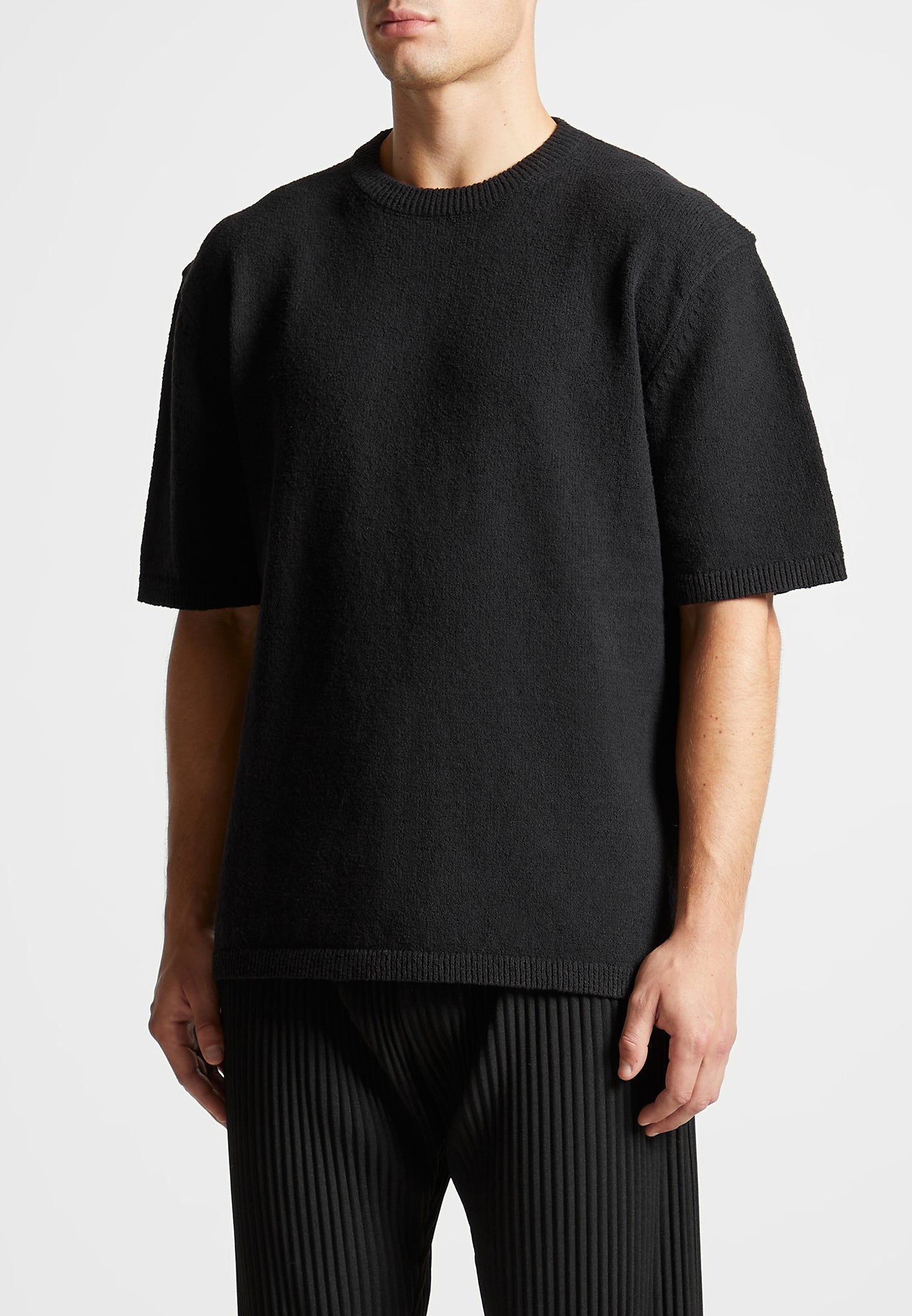 boucle-knit-oversized-fit-t-shirt-black
