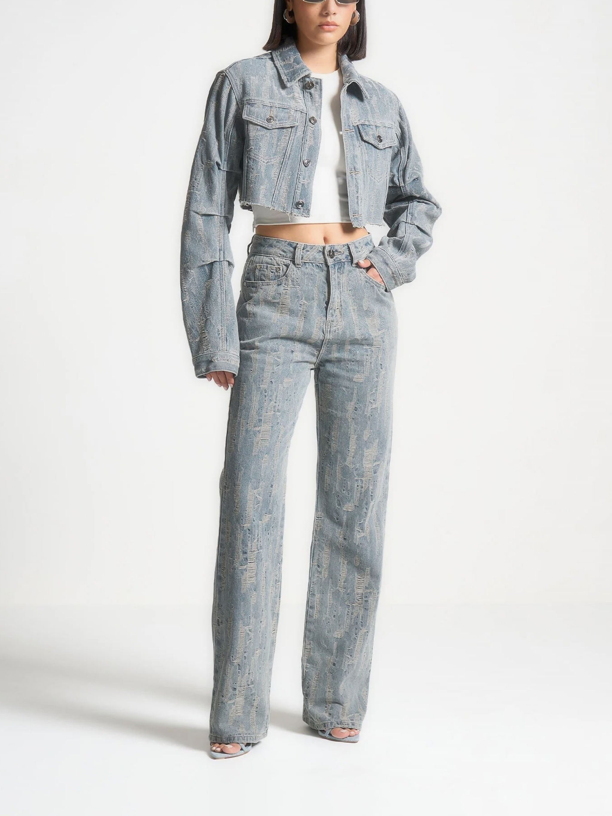 distressed-boyfriend-jeans-washed-blue 