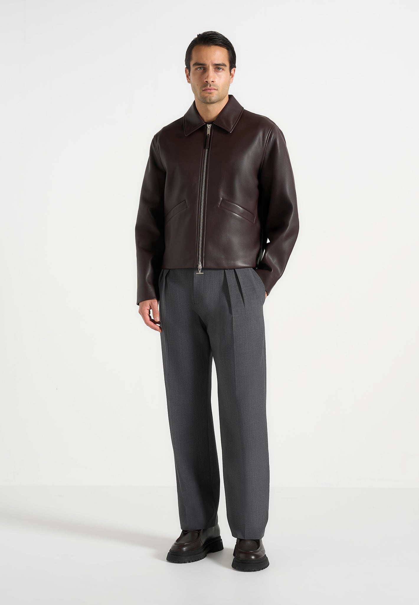 pierre-relaxed-fit-pleated-tailored-trousers-grey 