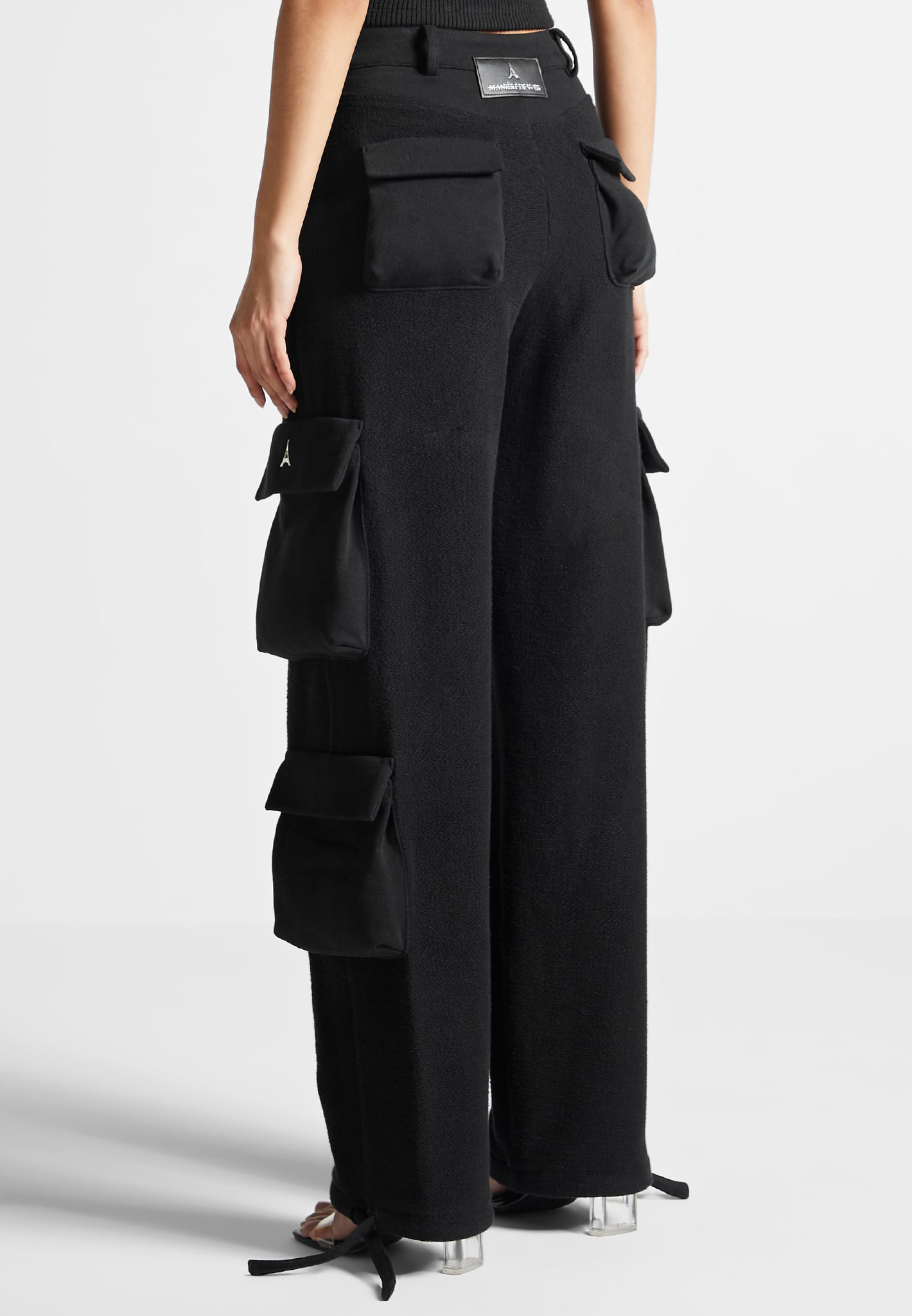 Pleated Trousers - Navy  Manière De Voir Canada