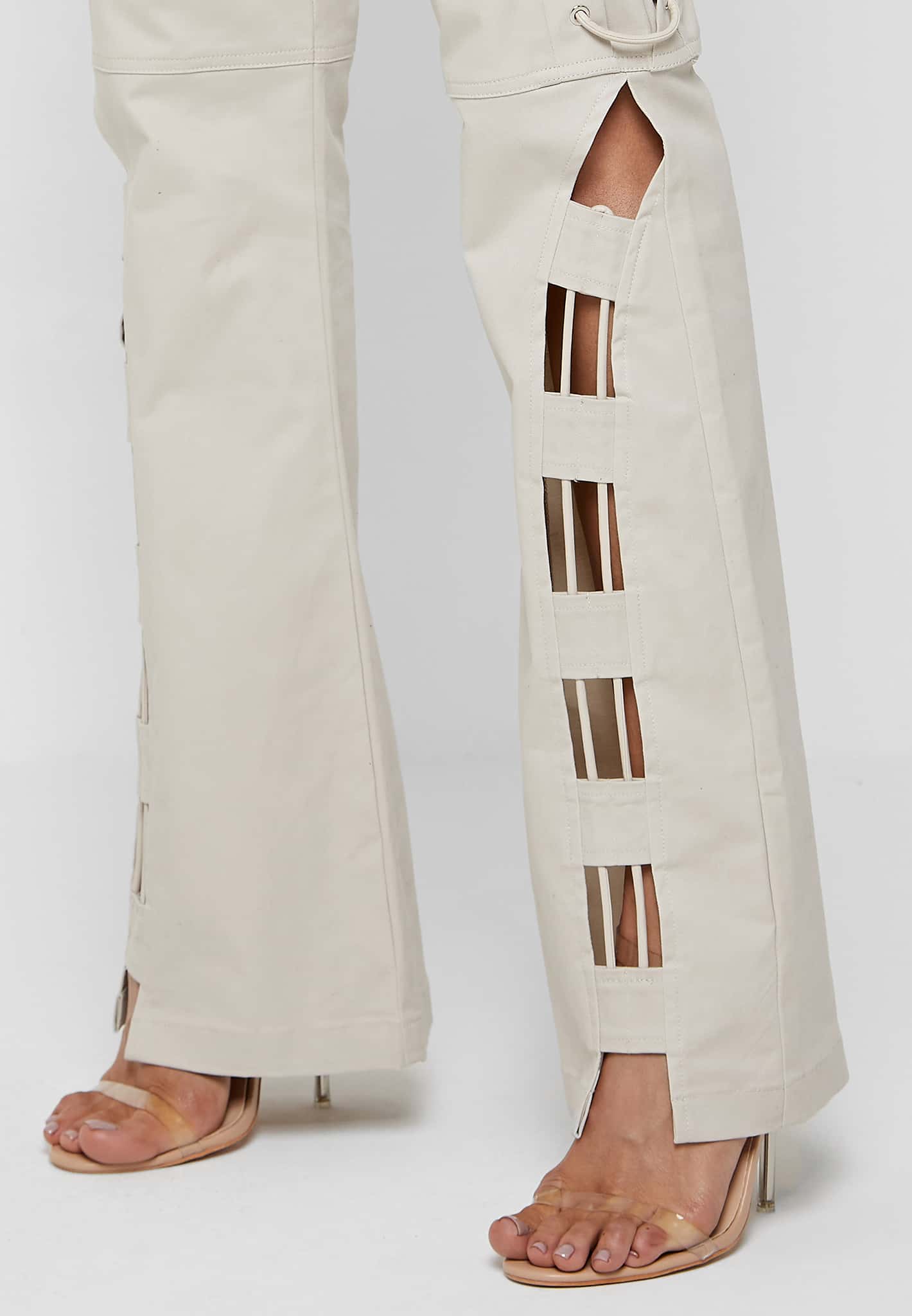Women's formal trousers beige colour with a smooth pattern 15367