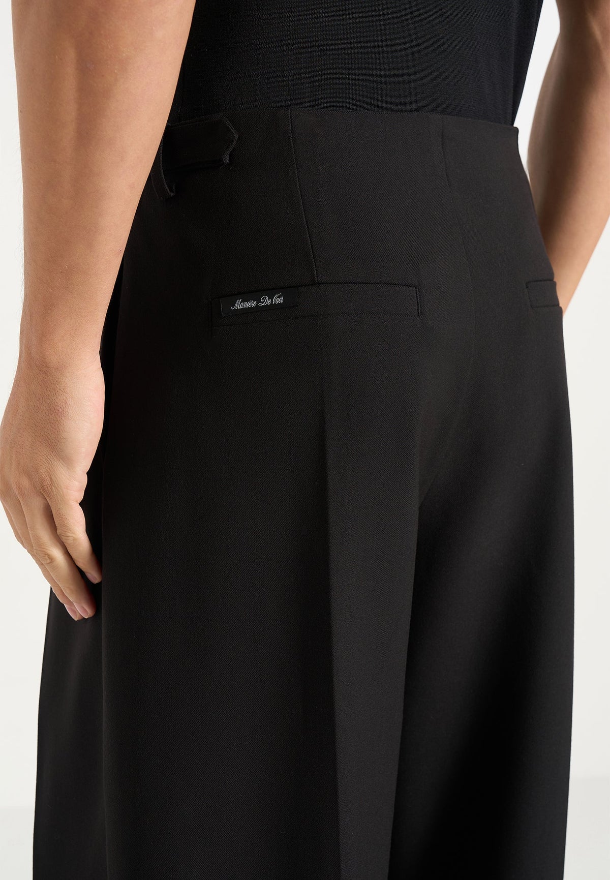 Lior - Box Pleat Wide Leg Wool-Blend Pants - Black