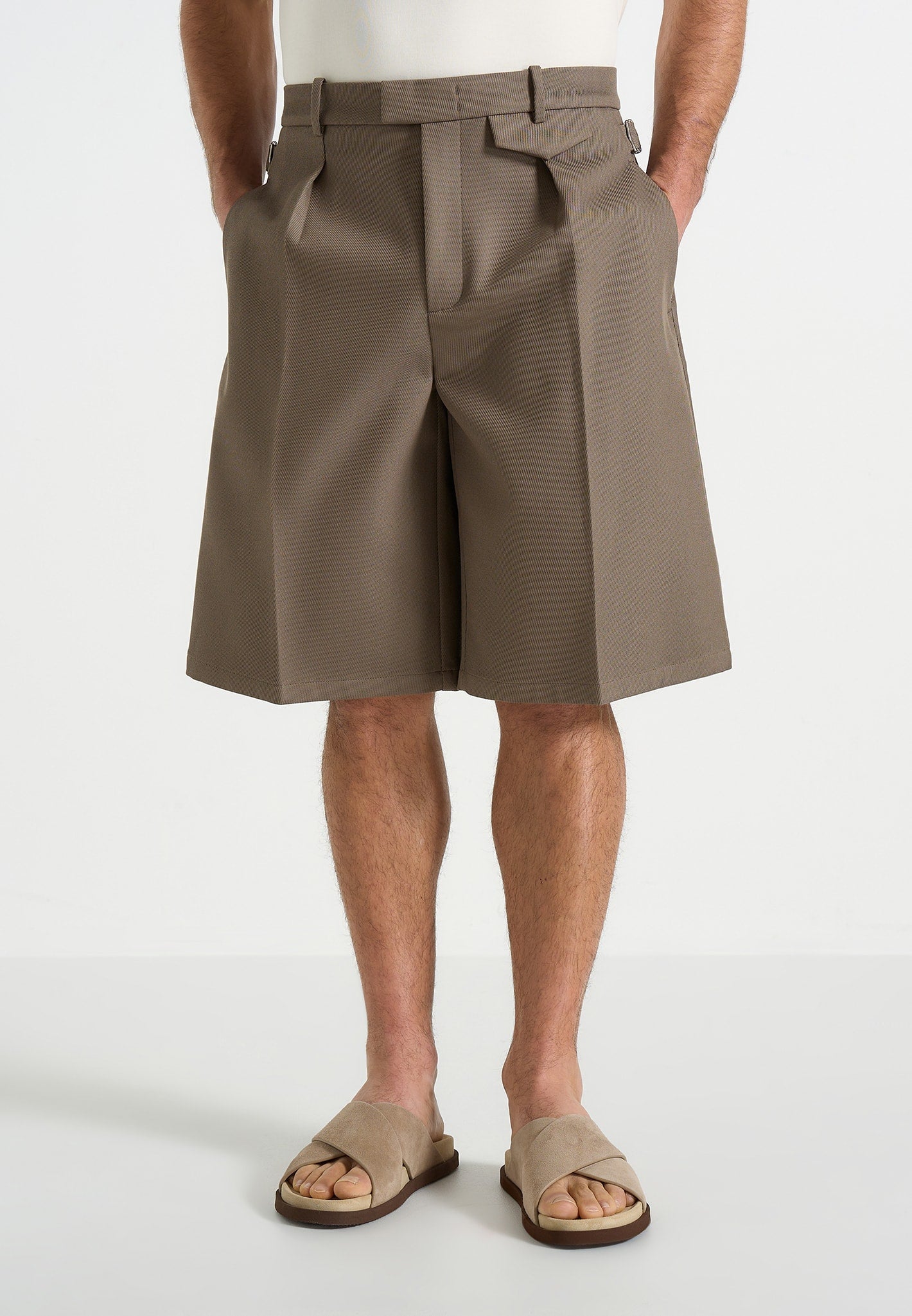 auguste-tailored-twill-bermuda-shorts-olive