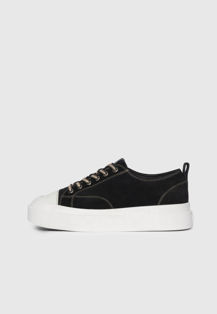 Vienna - Suede Contrast Stitch Sneaker - Black