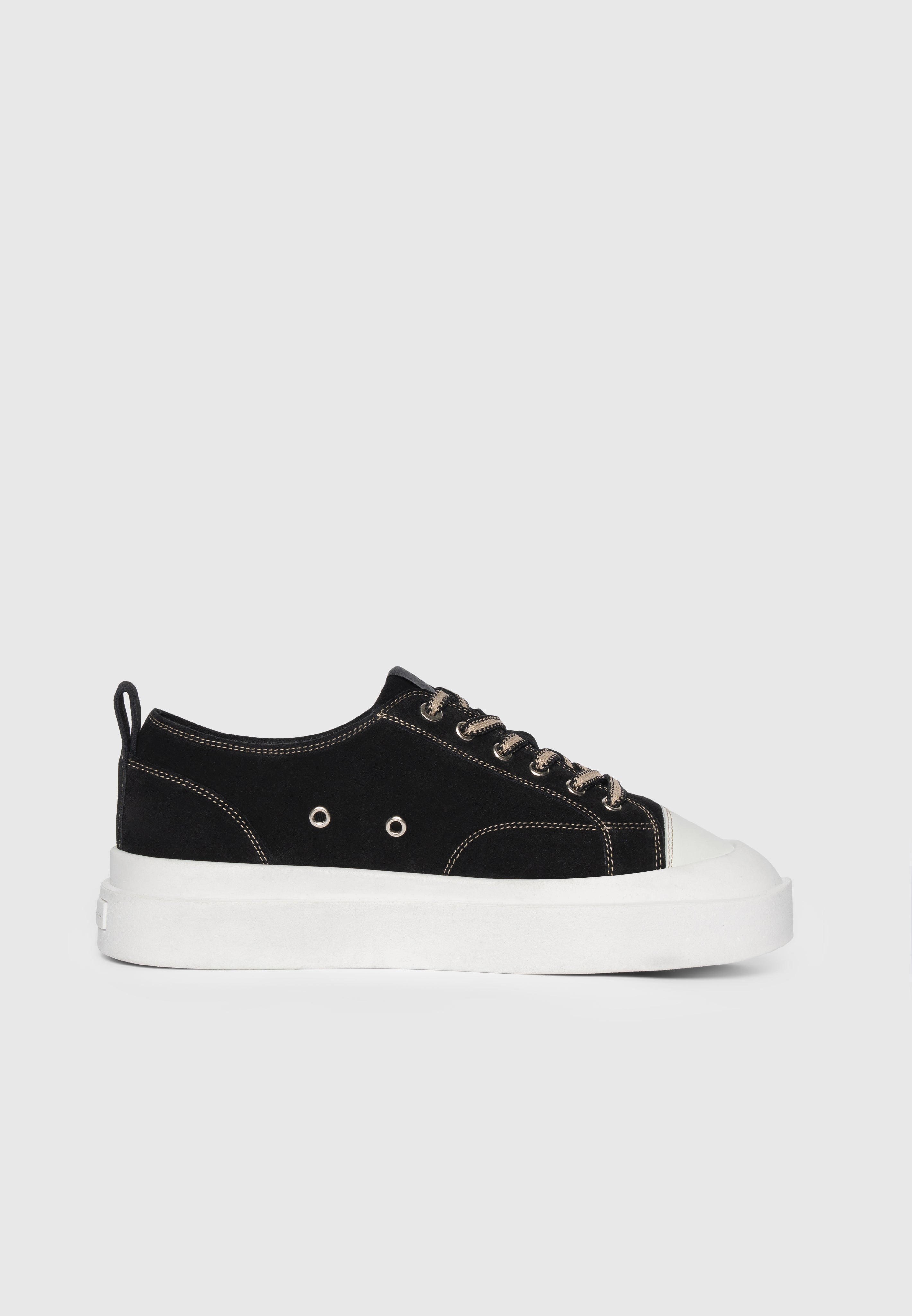 Vienna - Suede Contrast Stitch Sneaker - Black