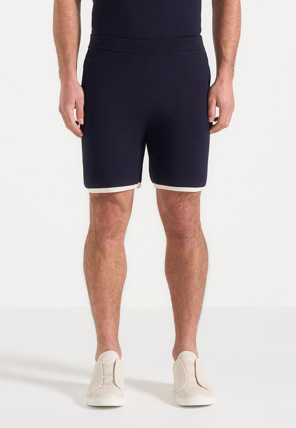 regis-contrast-detail-knit-shorts-navy