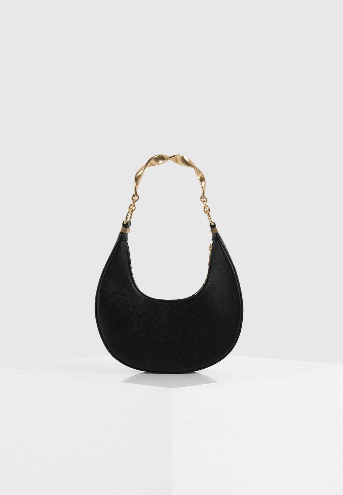 sadie-sculpted-leather-crescent-bag-black