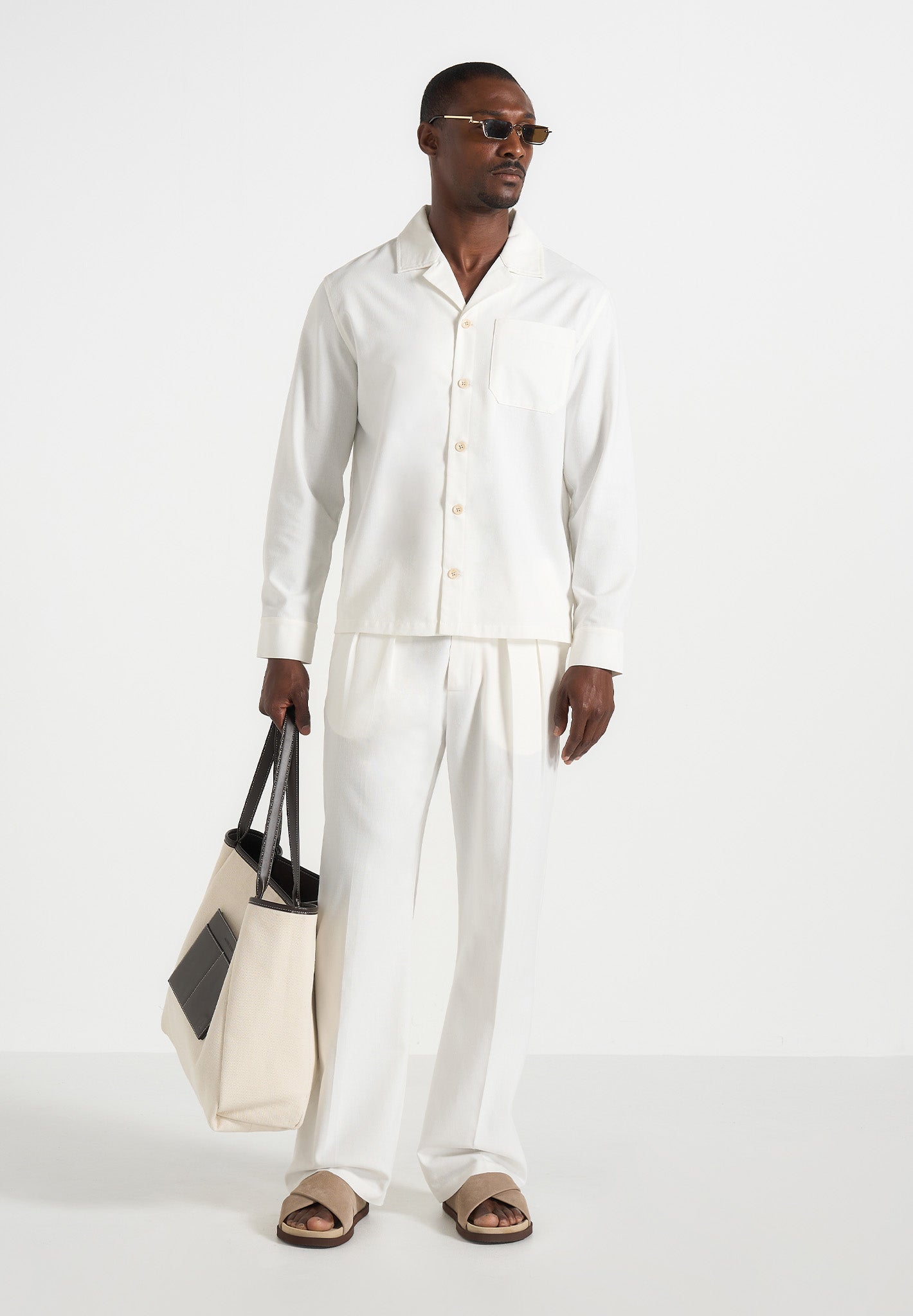 Pierre - Relaxed Fit Linen Pleated Pants - White