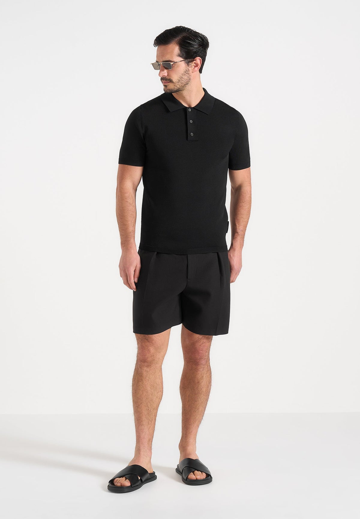marin-tailored-pleated-shorts-black