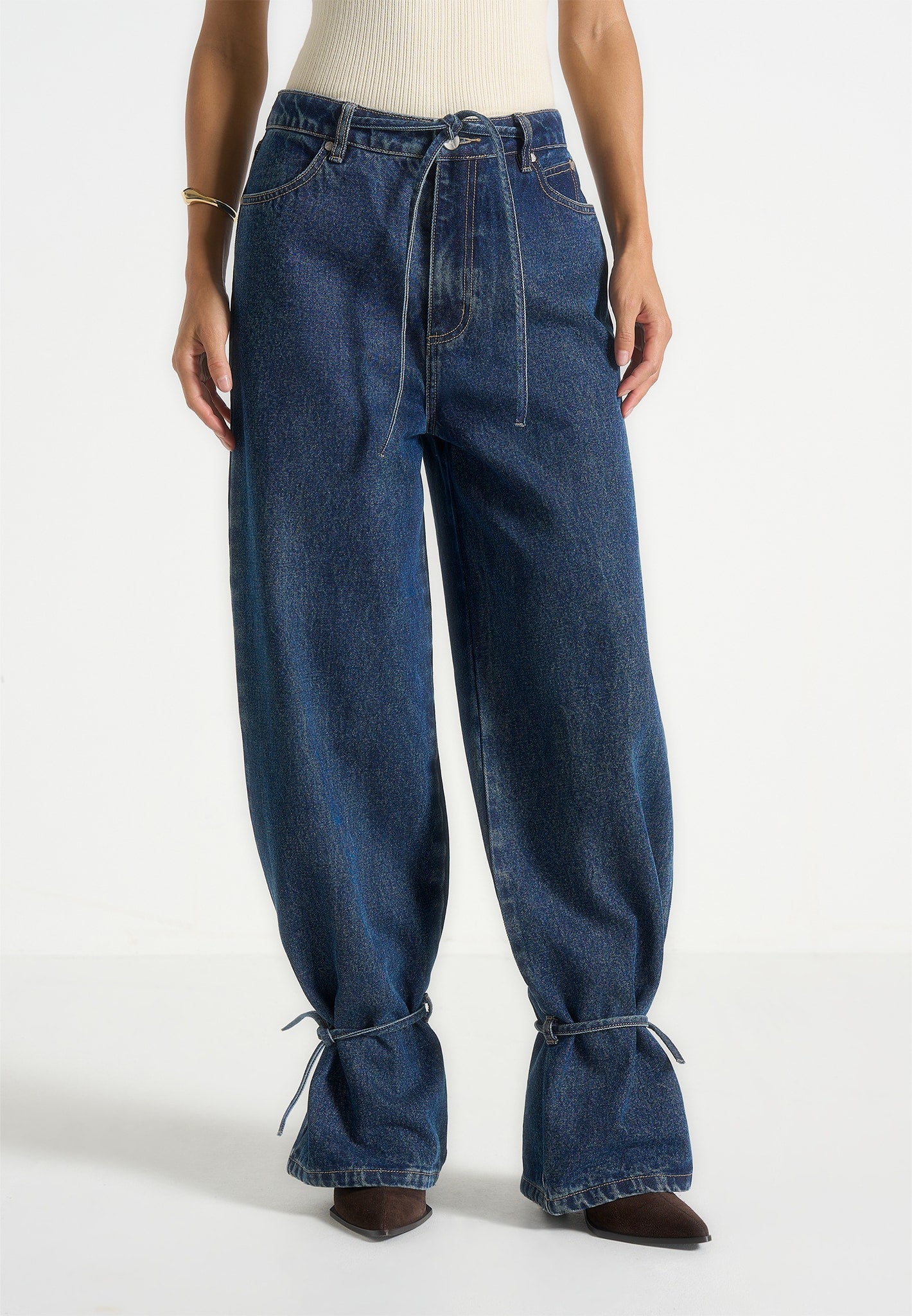 Faye - Wide Mid Rise Jeans With Tie Waist - Indigo 