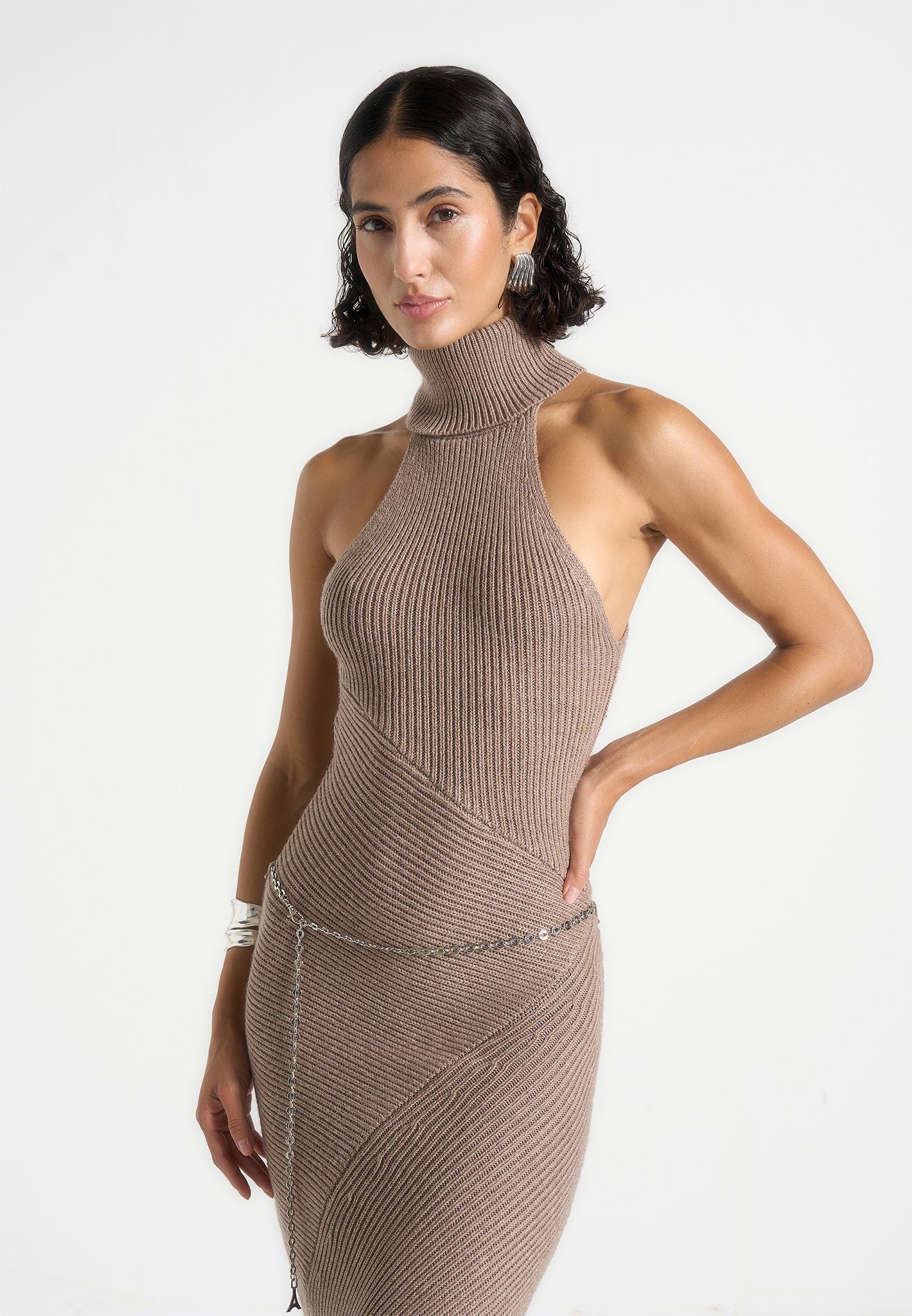 Belina - Halter Neck Knitted Maxi Dress With Chain - Taupe 