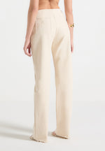 pleated-boyfriend-jeans-ecru