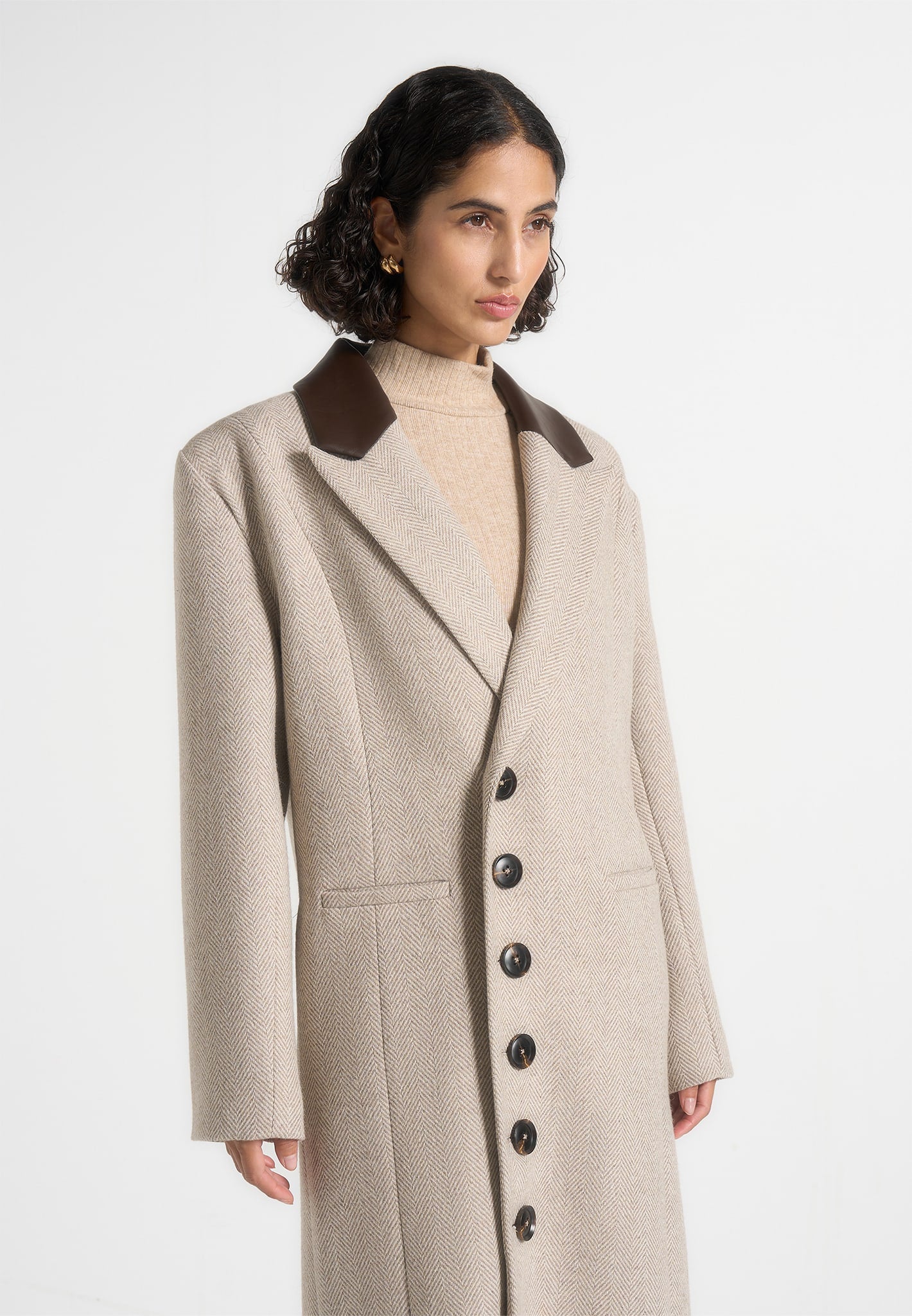 Anissa - Herringbone Wool Oversized Coat with Leather Belt - Beige