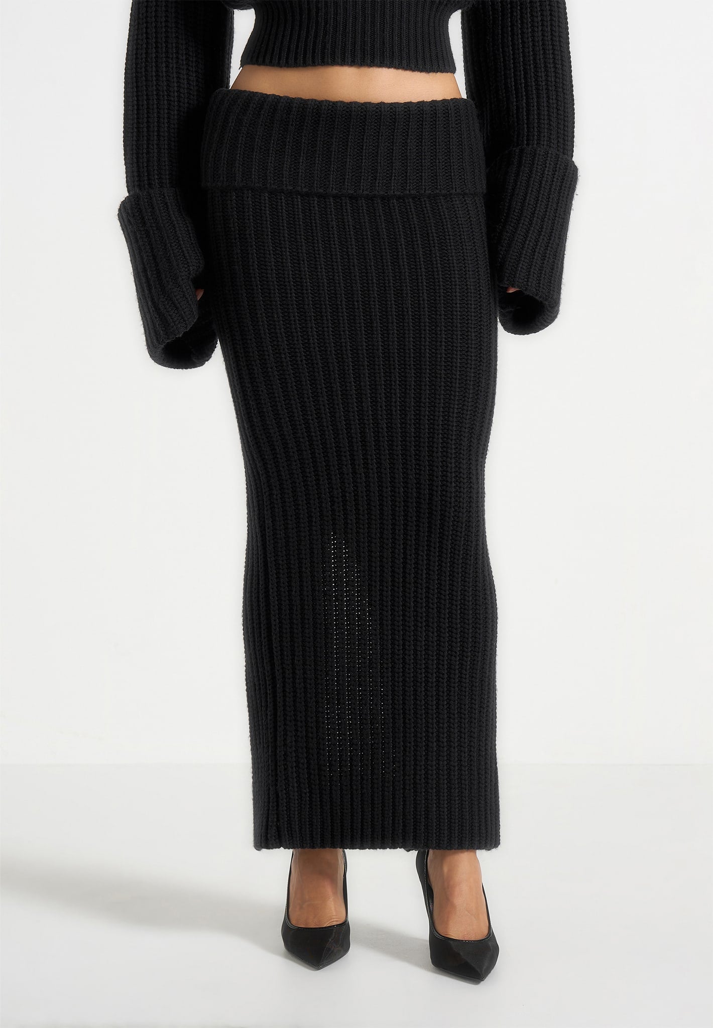 Lyra - Knit Maxi Skirt with Foldover - Black 