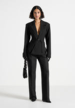 Yuna - Plunge Tailored Blazer With Belt - Black