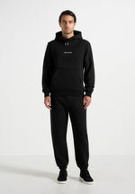 js004-signature-regular-fit-hoodie-black