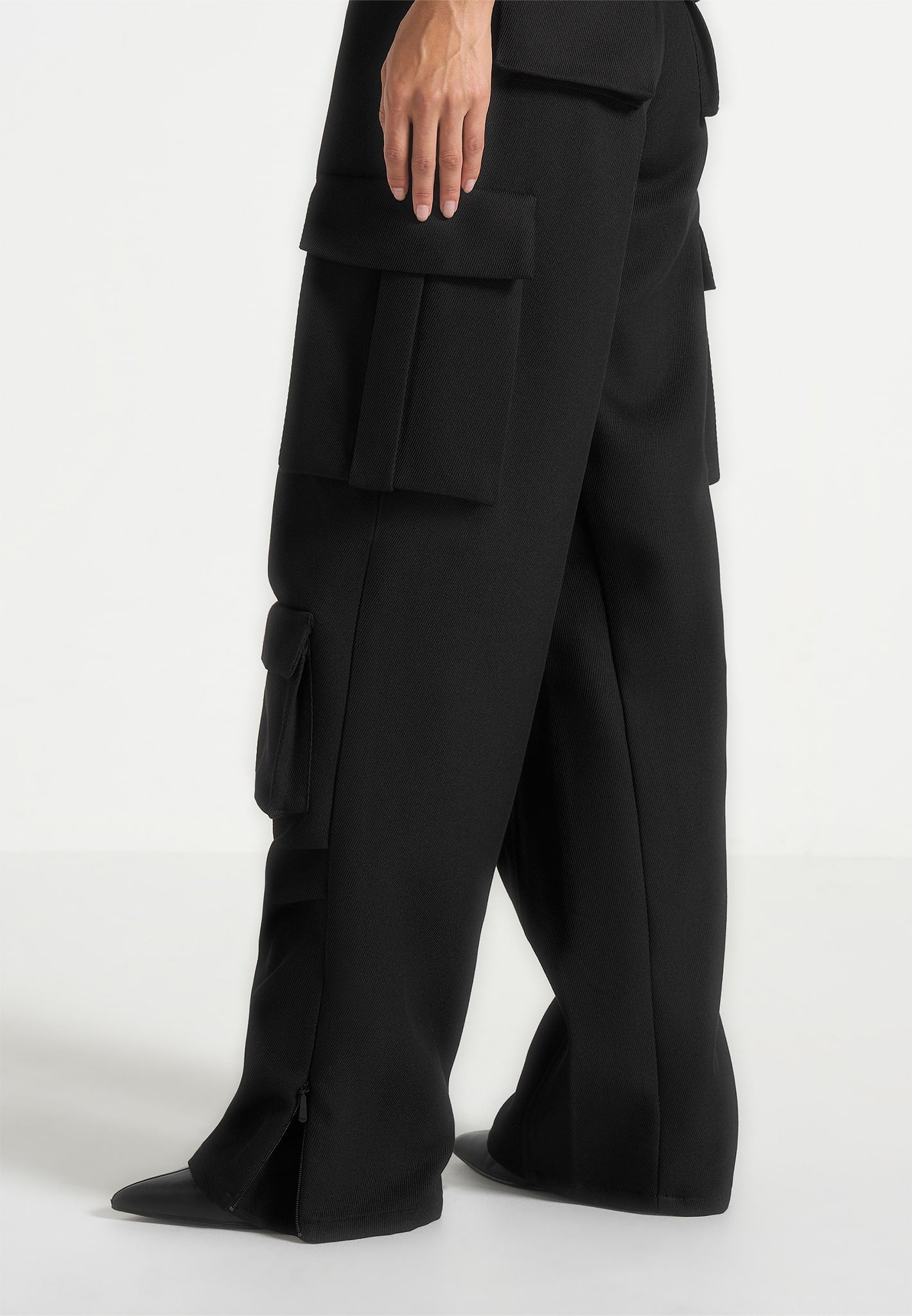 Emilie - Drill High Waisted Cargo Pants - Black