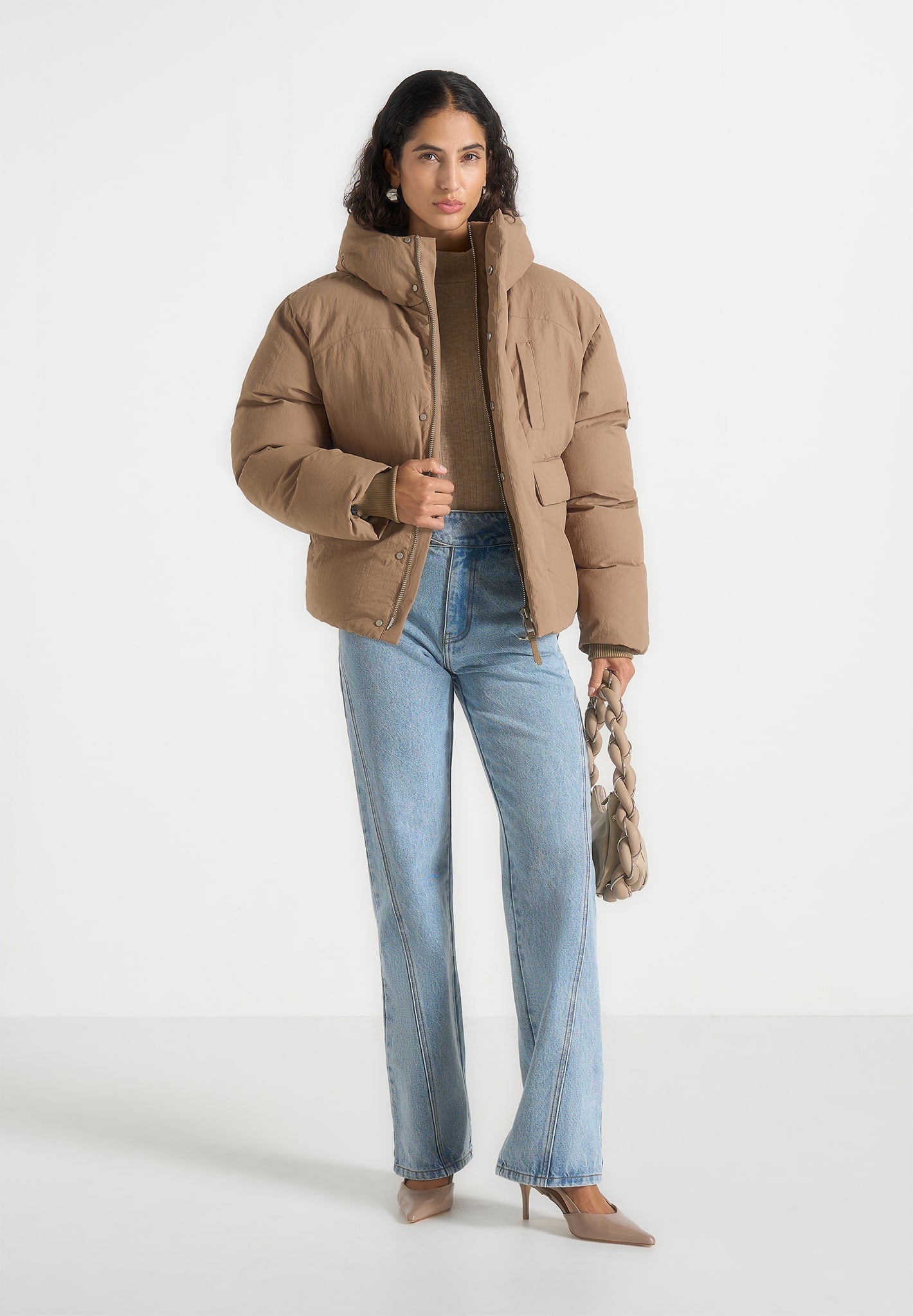 Casey - Unisex Minimal Raglan Puffer Jacket - Taupe