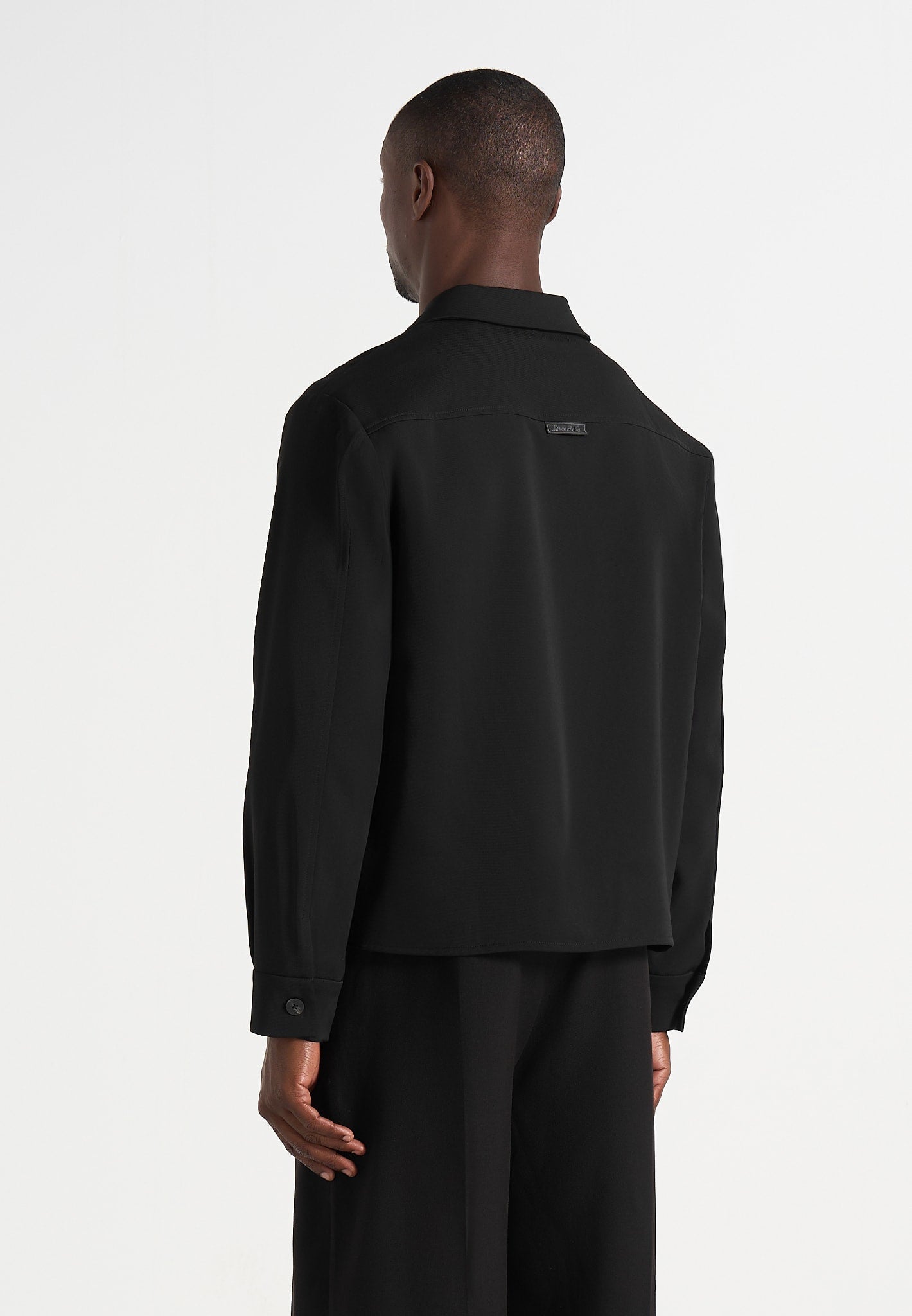 valen-applique-detail-long-sleeve-shirt-black