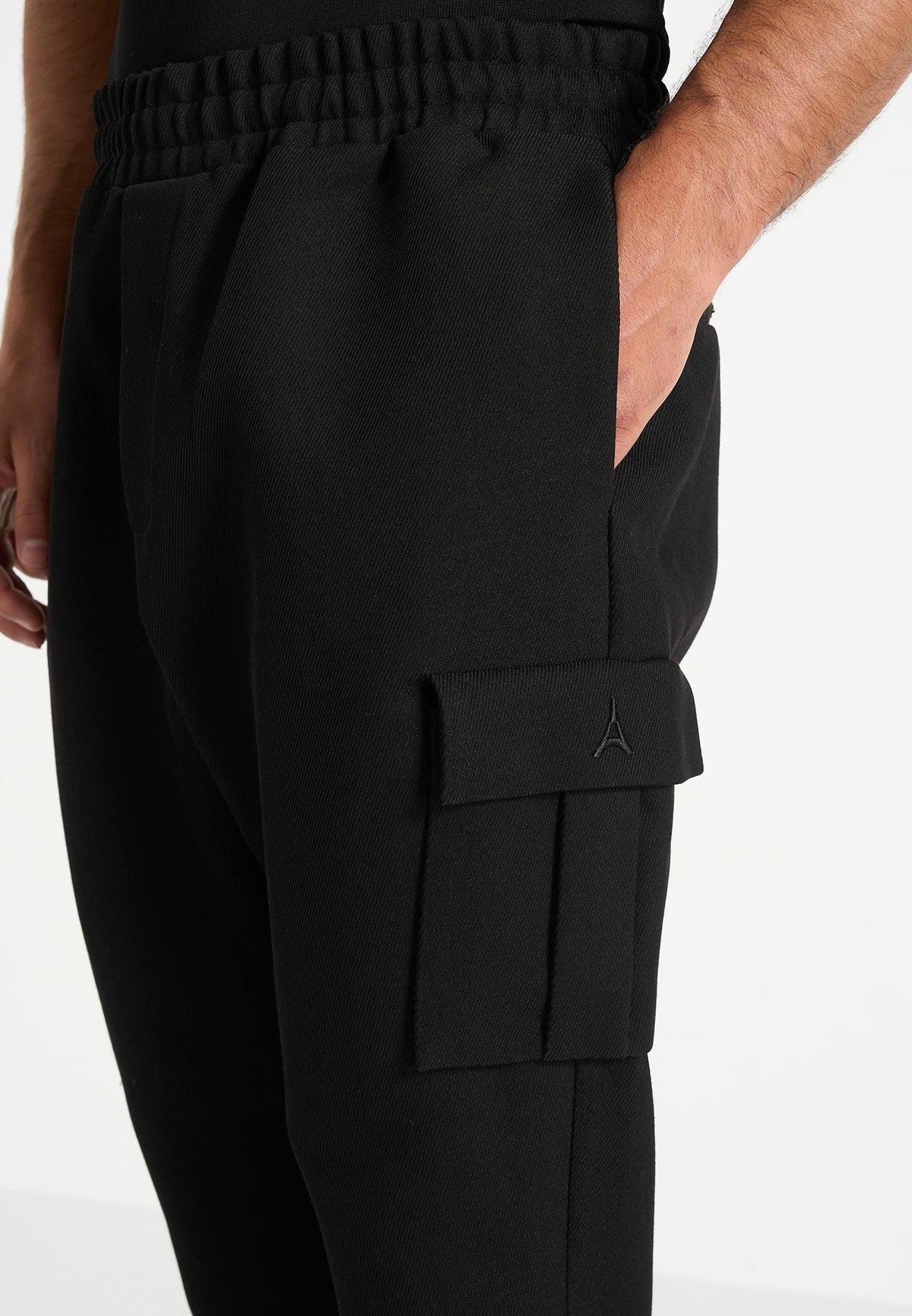 twill-cargo-regular-fit-pants-black