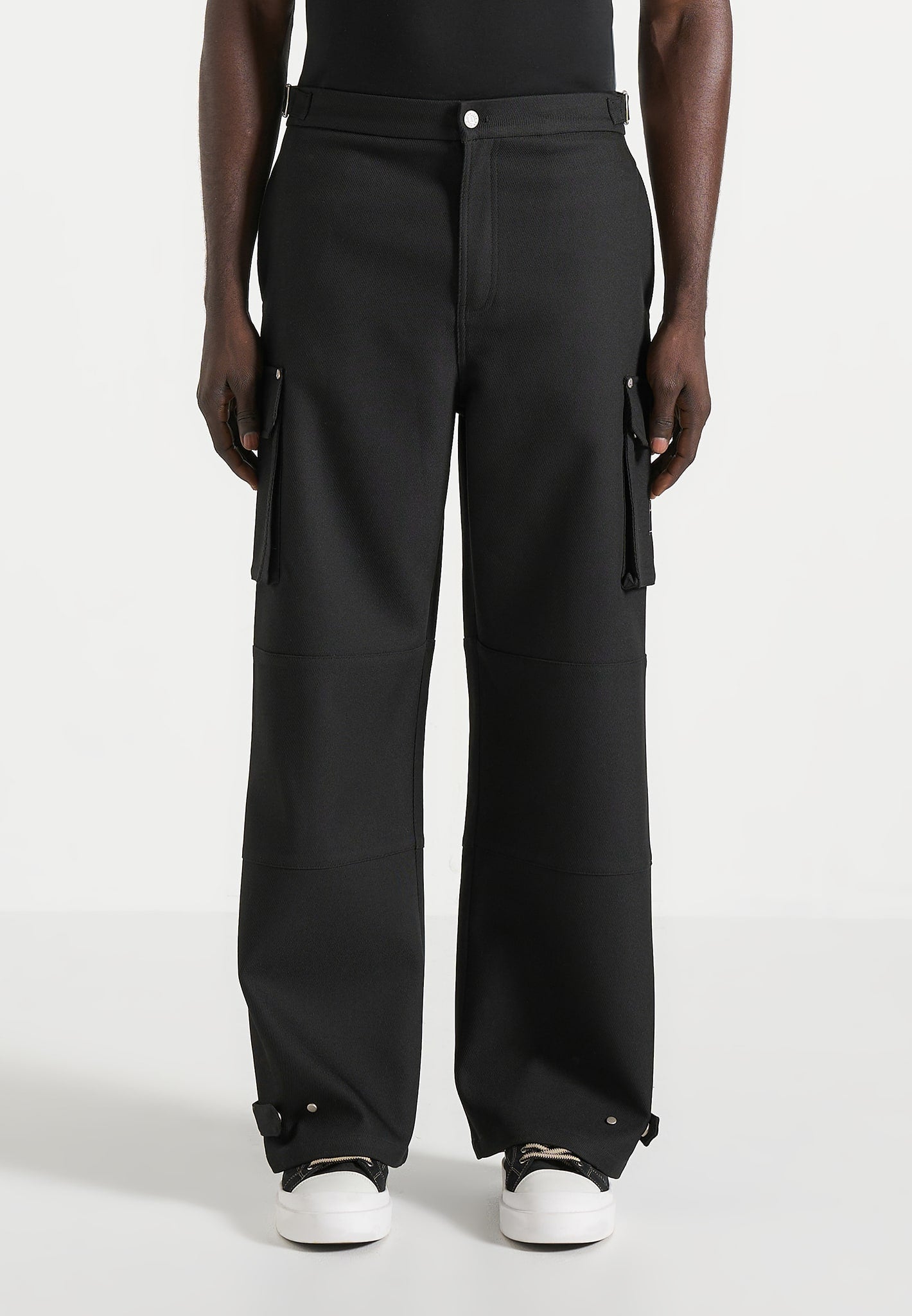 mathis-twill-signature-wide-leg-cargo-trousers-black 