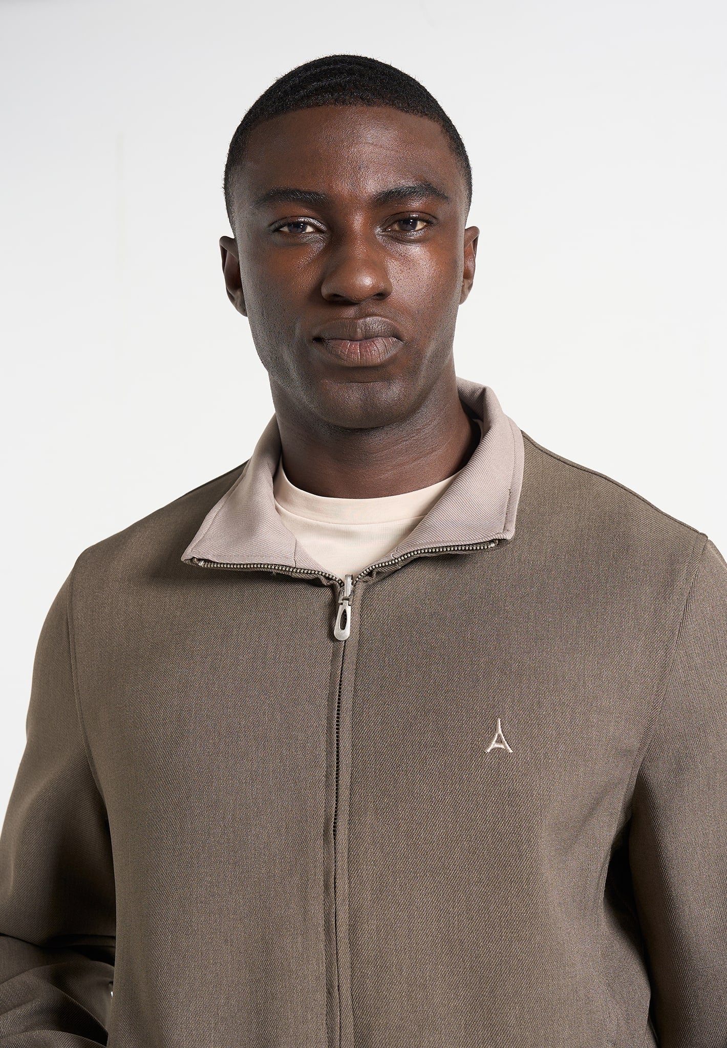 eli-reversible-eiffel-jacket-mushroom-taupe