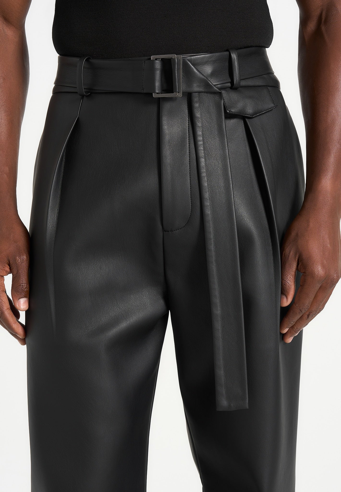 Serge - Relaxed Fit Leather Pleated Pants - Black