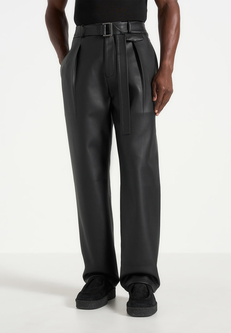 serge-relaxed-fit-leather-pleated-trousers-black