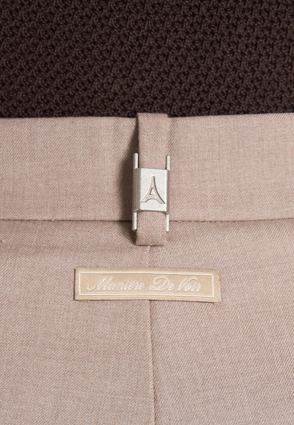 pierre-relaxed-fit-pleated-tailored-trousers-beige