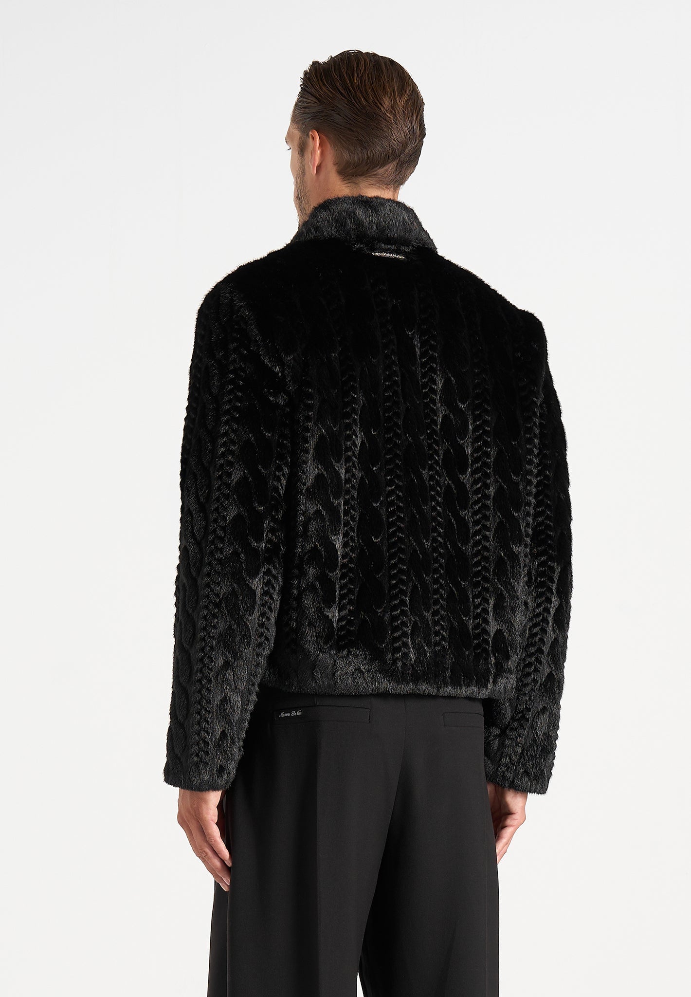 David - Plush Cable Embossed Jacket - Black