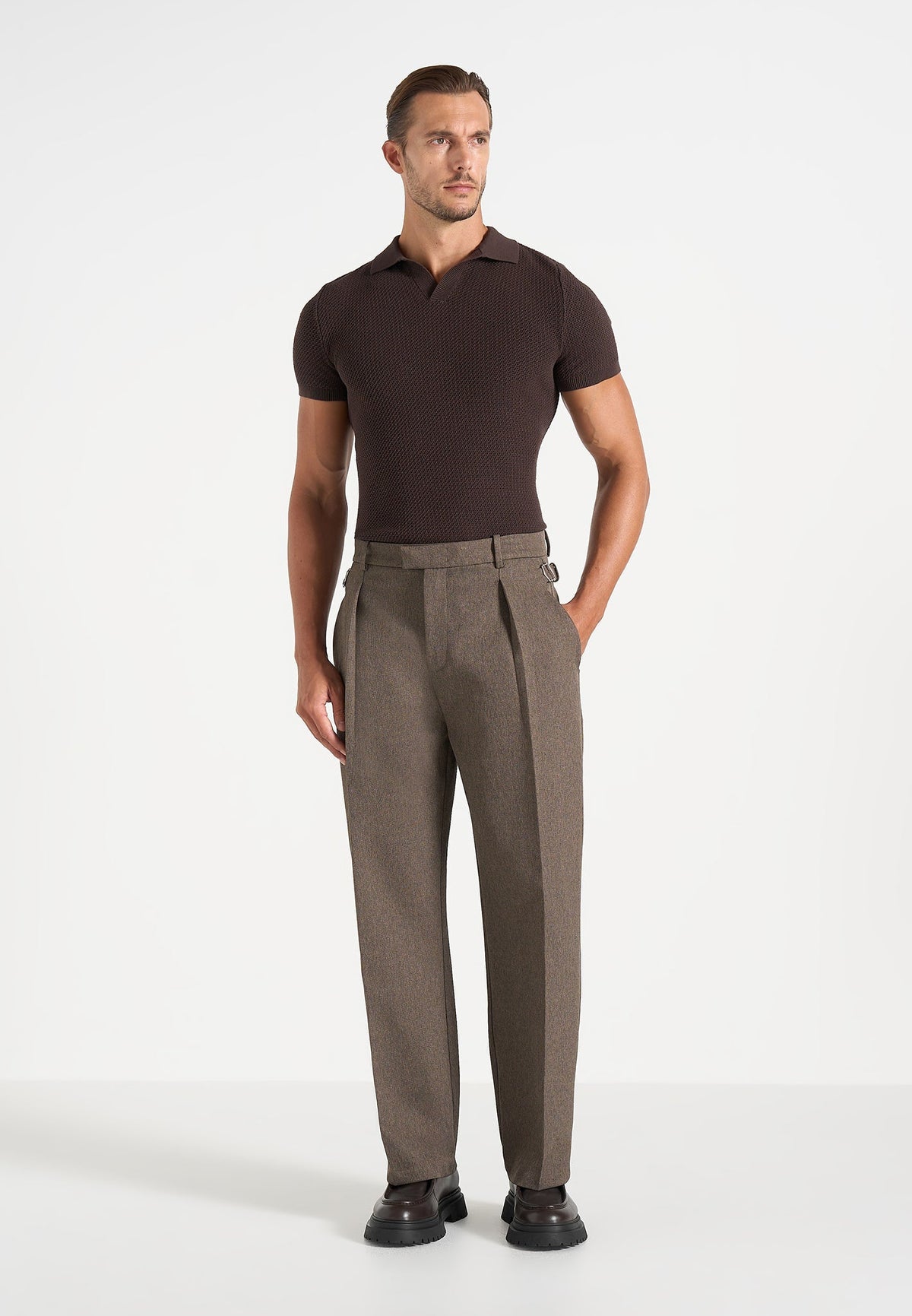 Dorian - Relaxed Fit Pleated Textured Tailored Pants - Taupe