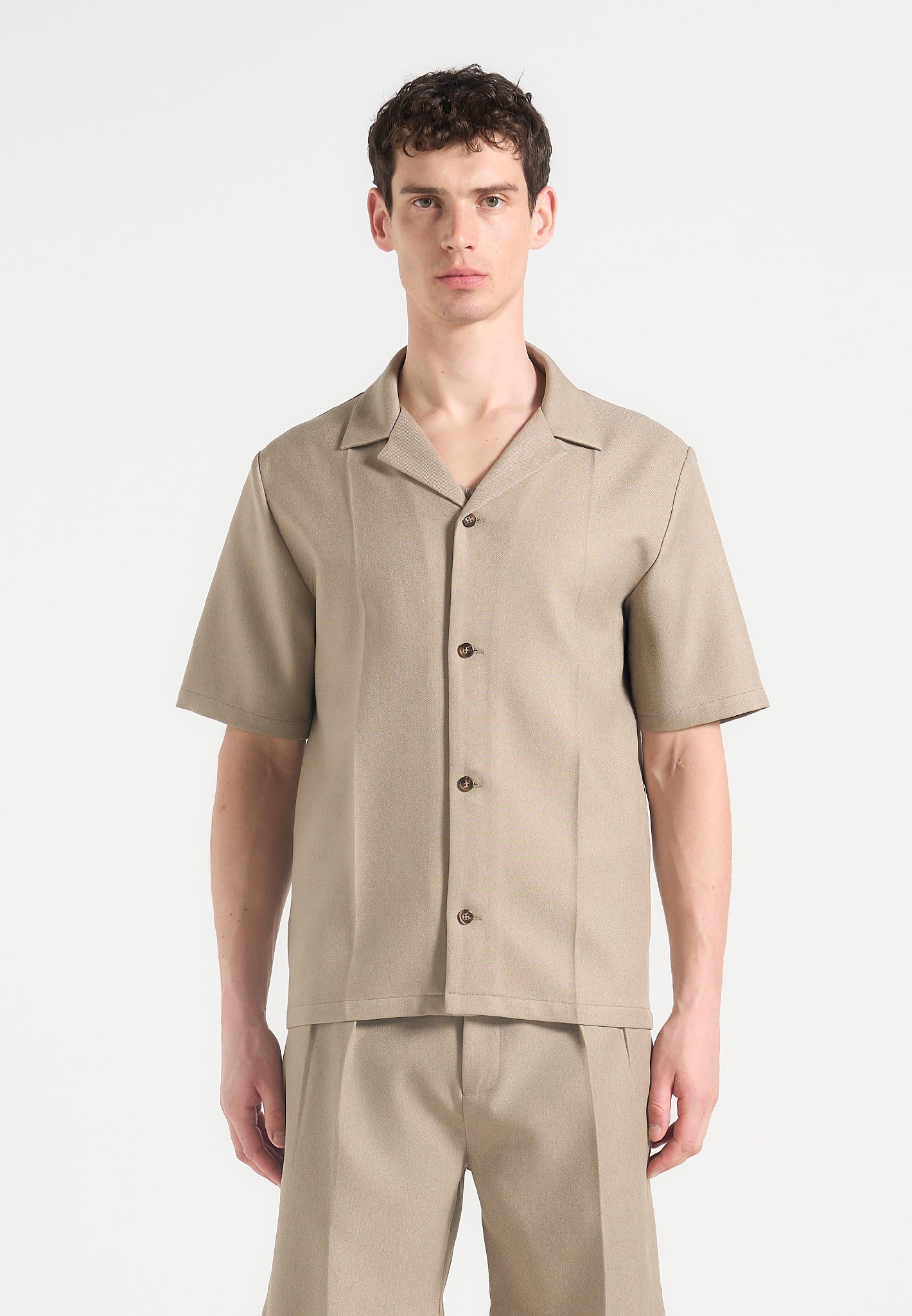 tailored-shirt-with-crease-beige-1