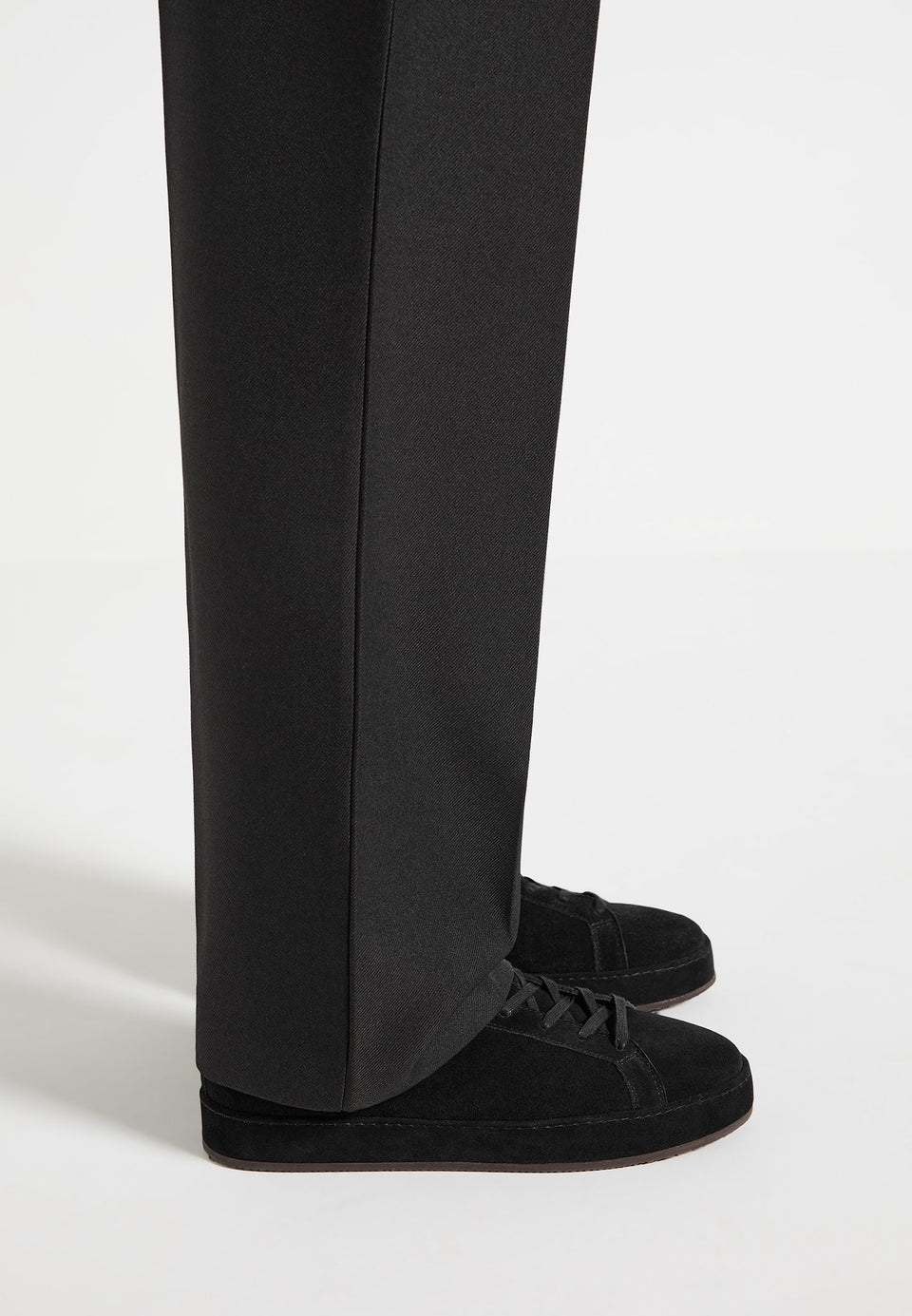 cannes-suede-sneaker-midnight