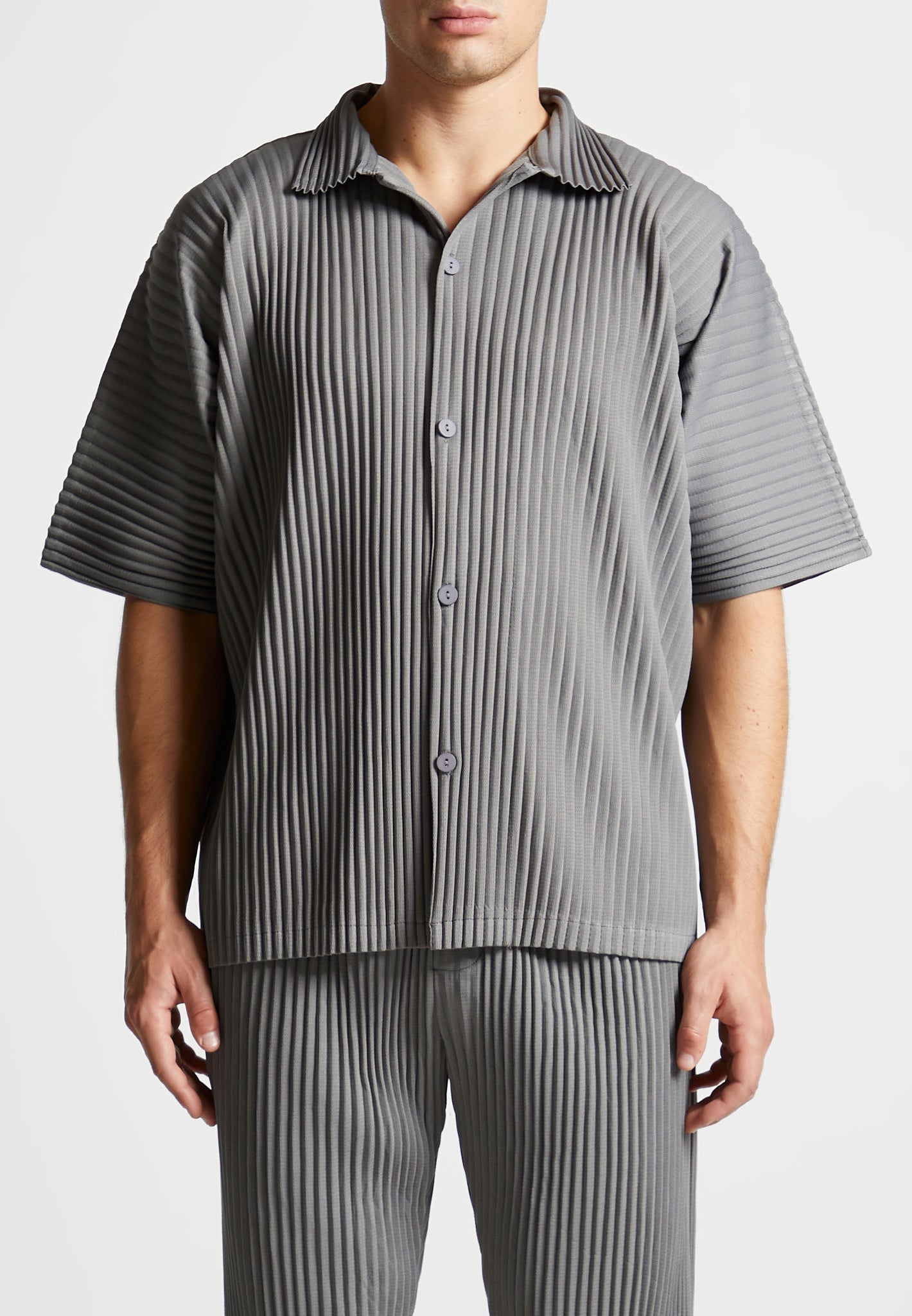 pleated-shirt-grey