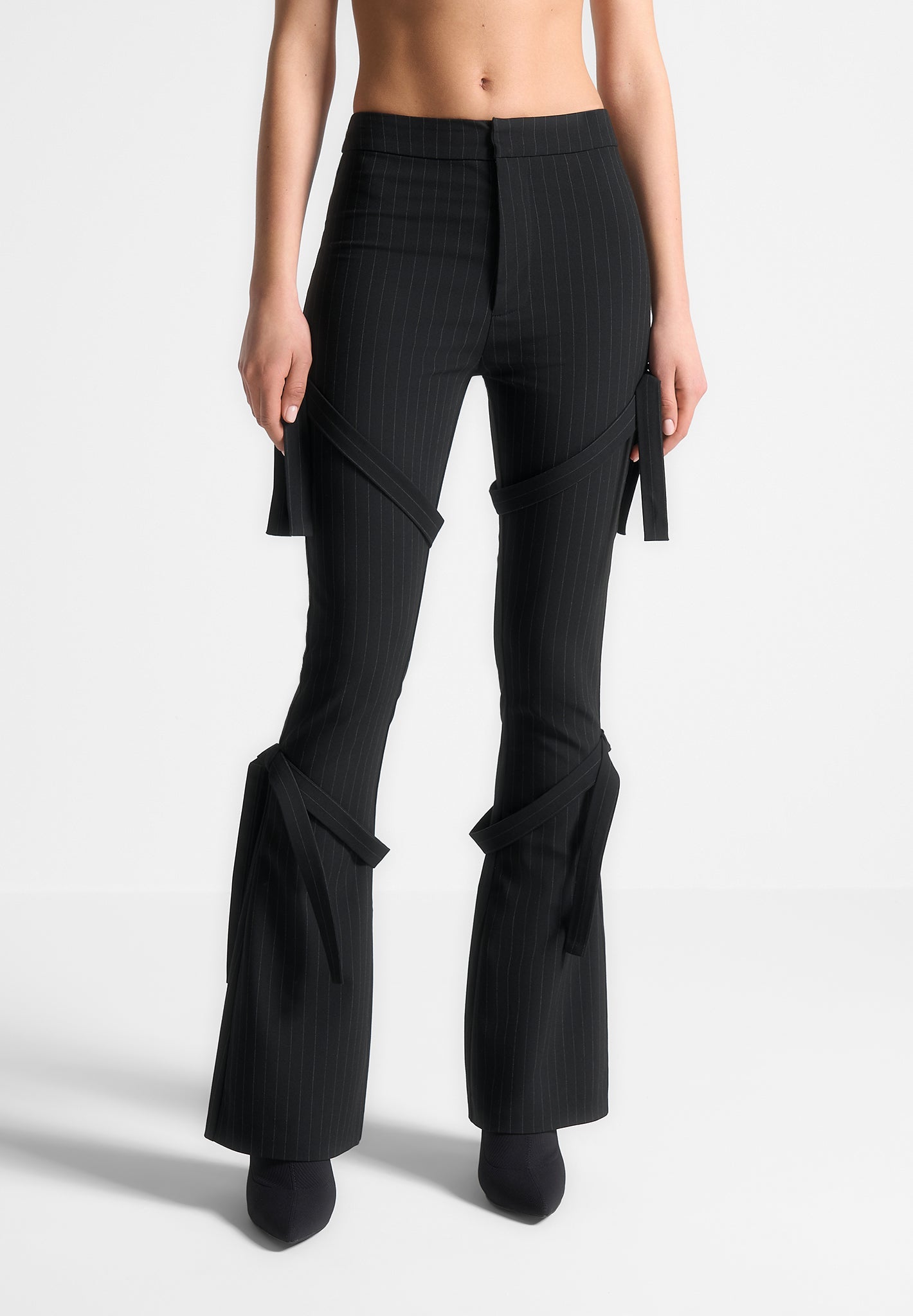 strap-detail-pinstripe-fit-and-flare-leggings-black