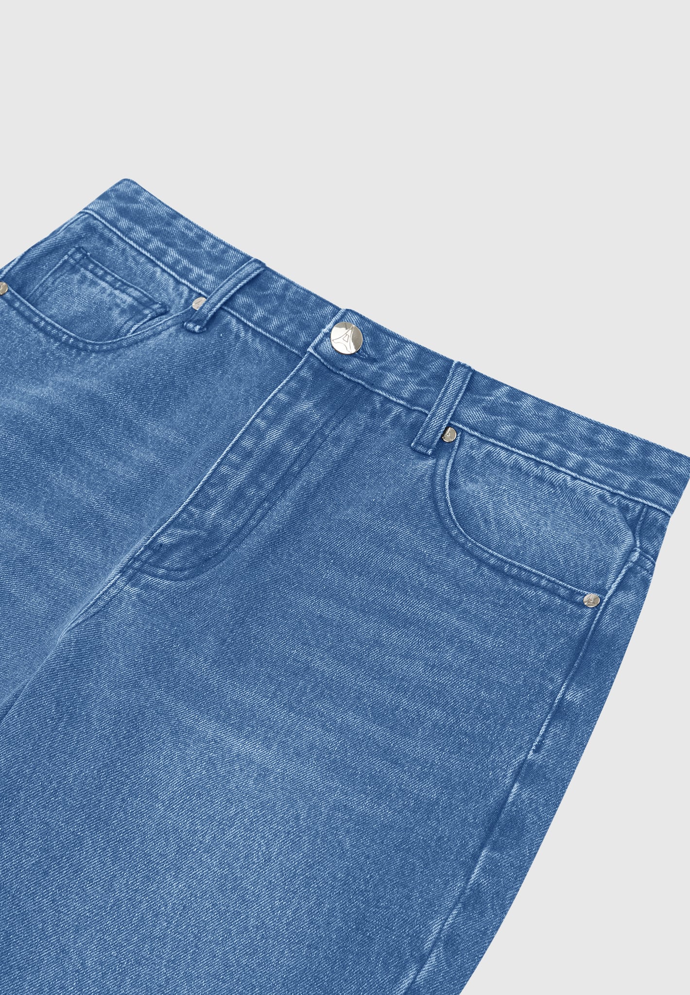 tapered-fit-jeans
