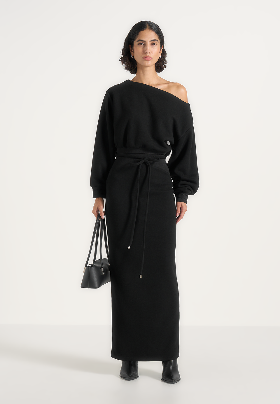 Esme - Belted Knit Maxi Sweater Dress - Black