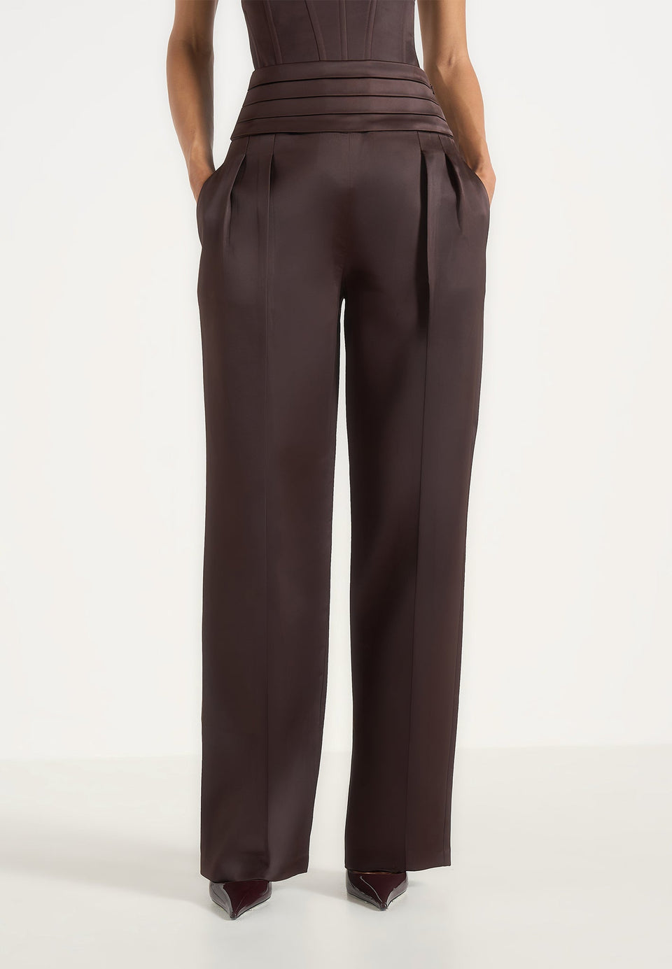 Fallon - Pleated Waistband Straight Leg Pants - Brown