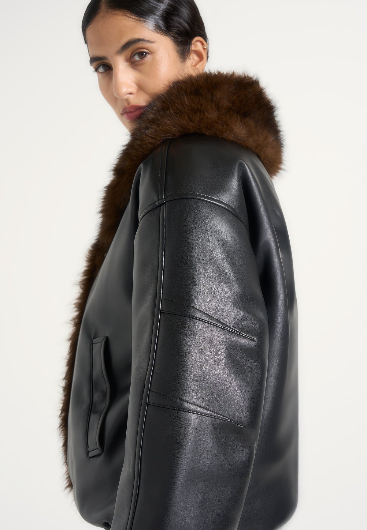 Oakley - Fur Collar Leather Bomber Jacket - Black